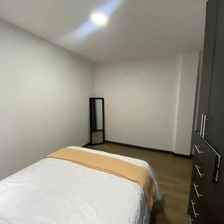 Lindo Departamento Cerca Del Centro De La Ciudad Apartment Cuenca Exterior photo